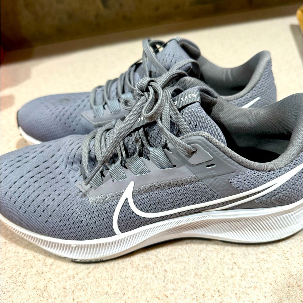 Nike Air Zoom Pegasus 38 TB Gunsmoke Grey White Black